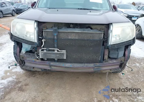 2011 Honda Pilot Touring из США, поврежденный, VIN 5FNYF4H93BB081804